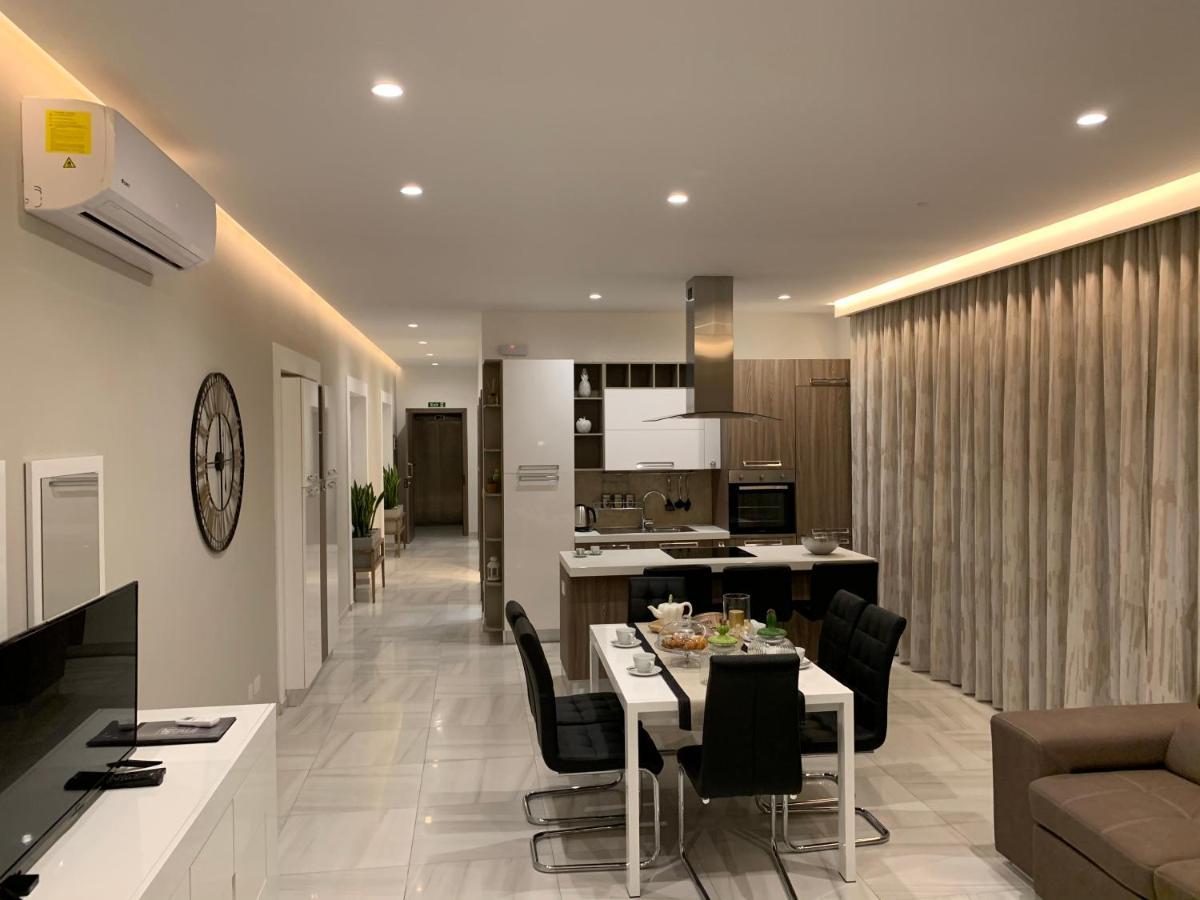 Artist Terrace Apartments 梅利哈 外观 照片